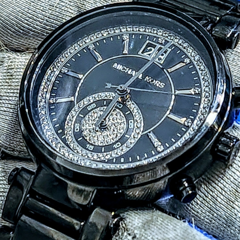 Michael Kors All Black Crystal Paved Mk6297 Swayer Xoxo Limited Ed Womens Watch